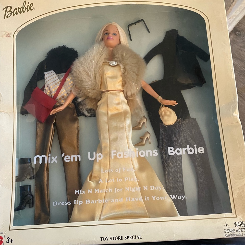 Mix ‘Em Up Fashions Barbie